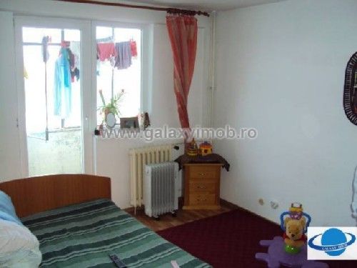 Apartament de vanzare - Imobiliare Bucuresti